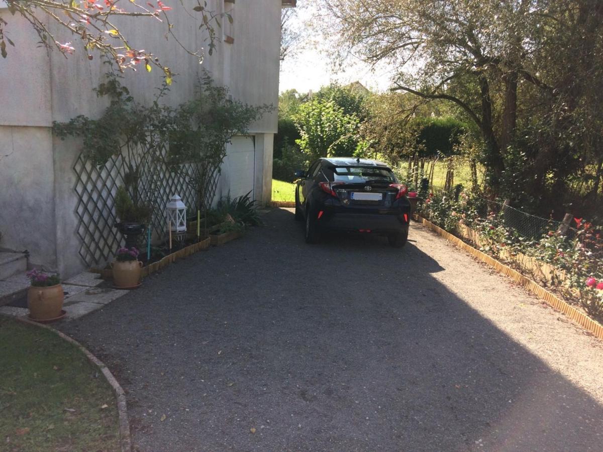 Clos Du Bourg Bed & Breakfast Saint-Cyr-en-Val Екстериор снимка